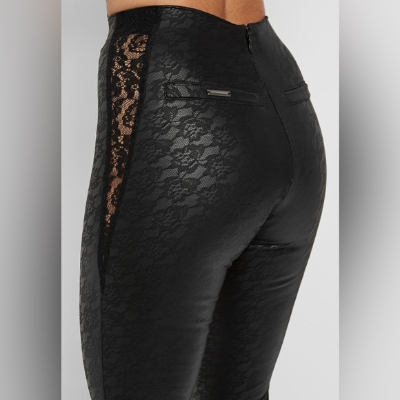 MANIERE DE VOIR VEGAN LEATHER & LACE LEGGINGS & BUSTIER TOP SET - BLACK - US0 - Picture 5 of 10